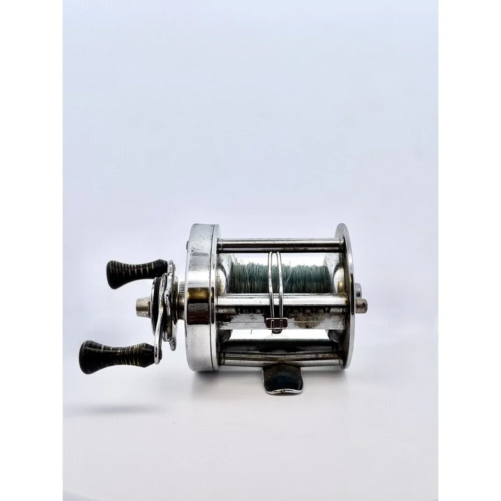 Vintage Shakespeare Direct Drive Model FC No. 1950 Made In USA Fishing Reel